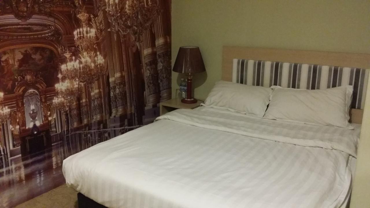 Om Hotel Simpang Ampat  Luaran gambar