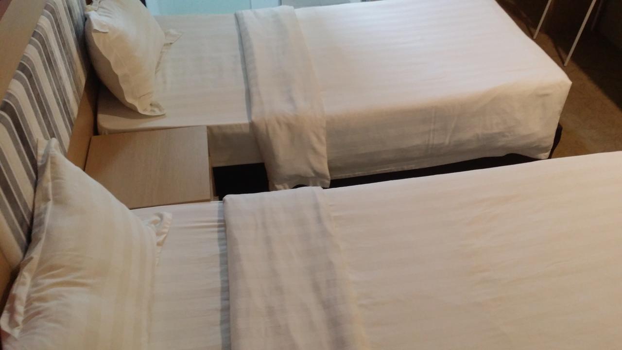 Om Hotel Simpang Ampat  Luaran gambar